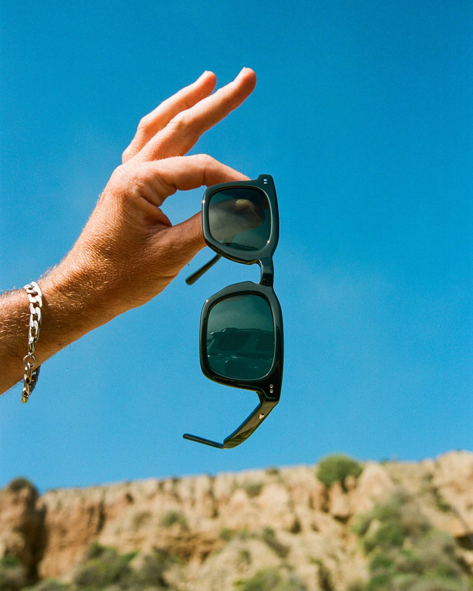 -The Radio Haze - Off Black Bio Polarized-5