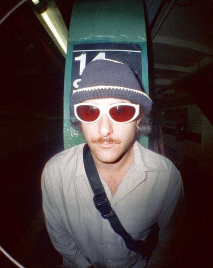 @zacfarro